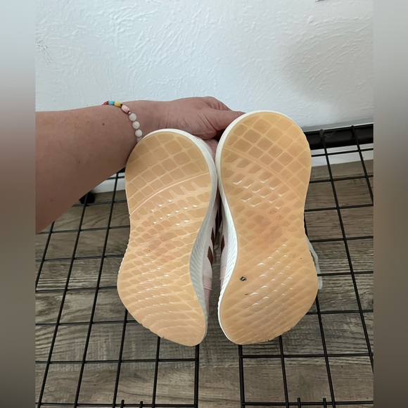 Adidas Edge Lux Bounce Shoes - Picture 3 of 4